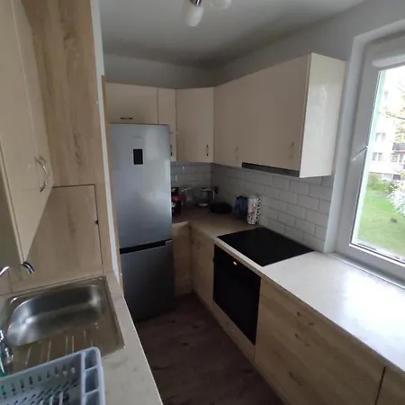 Przytulny Apartament, 2 Pokoje Nad Morzem 아파트 *